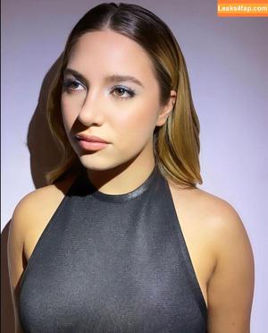Mackenzie Ziegler фото #0142