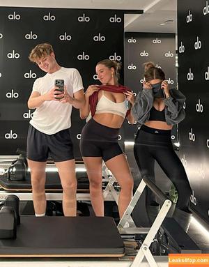 Mackenzie Ziegler фото #0223