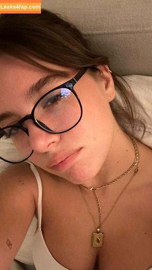Mackenzie Ziegler photo #0470