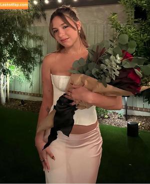 Mackenzie Ziegler photo #0668