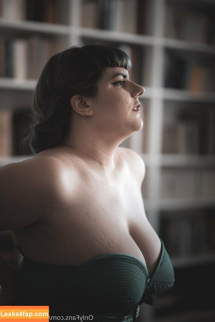 madame_cherie / madmoisellecherie leaked photo photo #0175