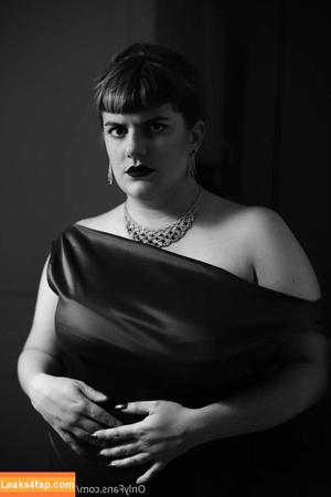 madame_cherie photo #0122