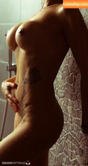 Madame Luciano photo #0001