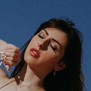 Madame93 photo #0026