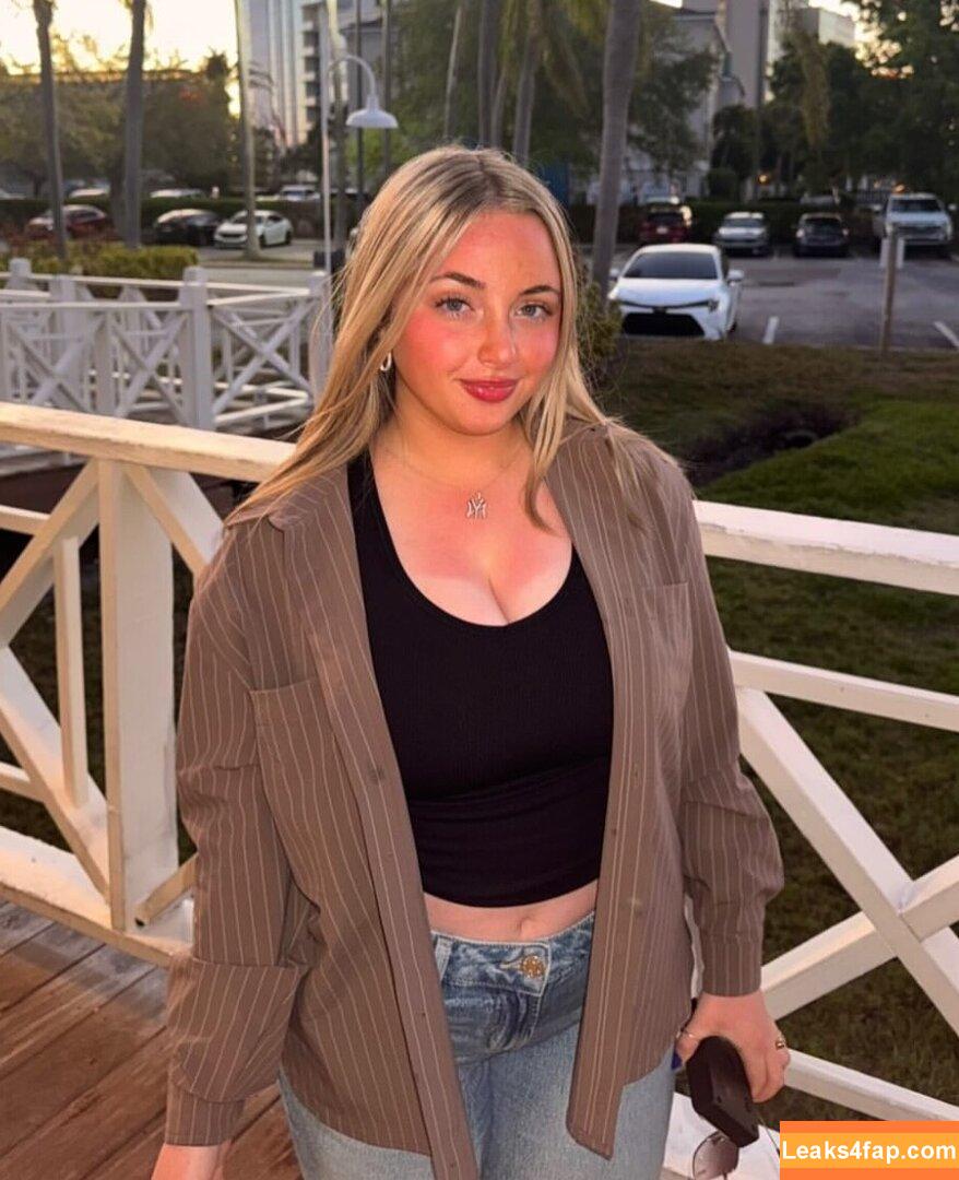 madd.eisen /  leaked photo photo #0023