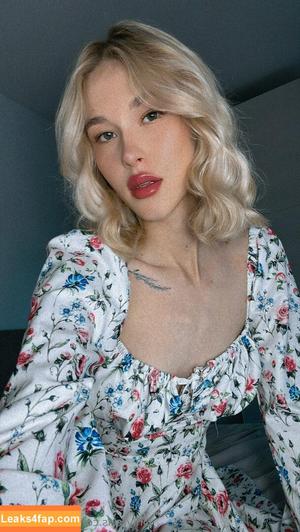 Maddie Grey photo #0324