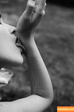 Maddie Grey photo #0741
