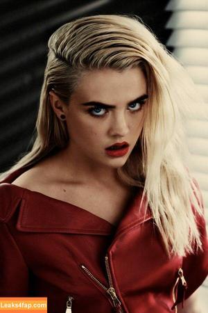 Maddie Hasson photo #0017