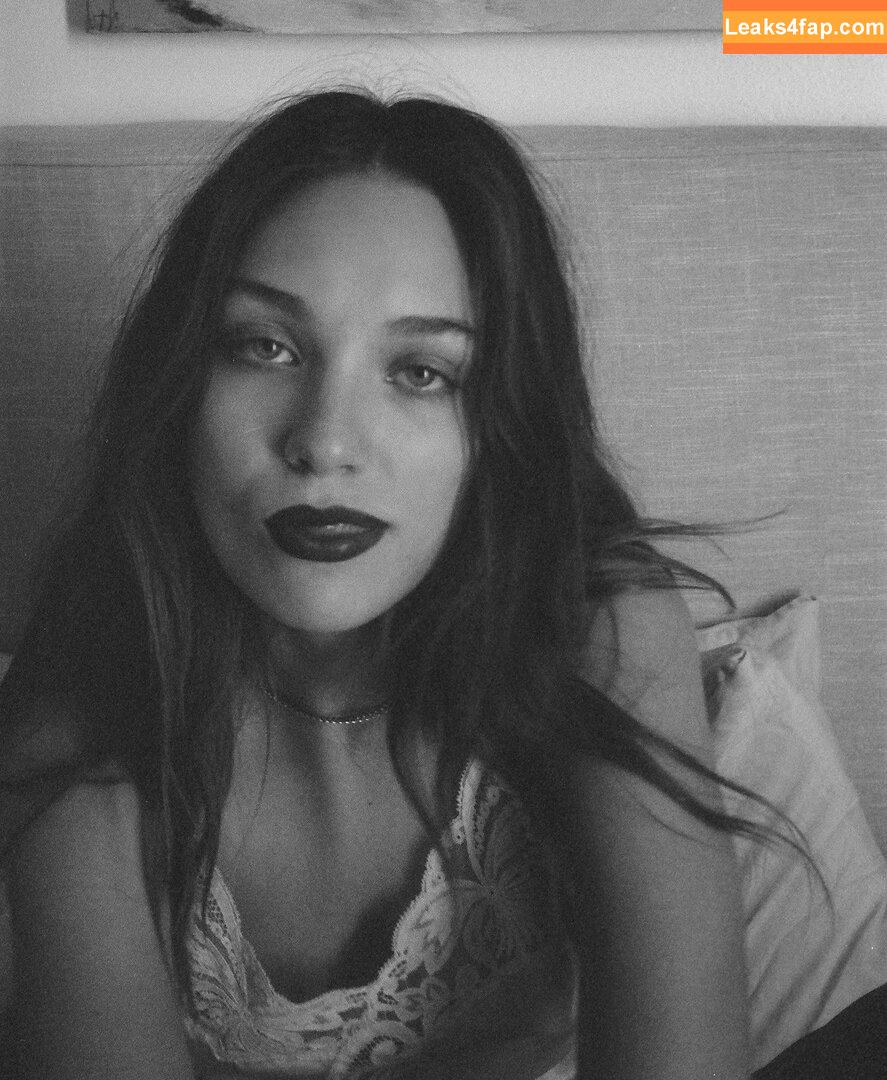 Maddie Ziegler / maddieziegler leaked photo photo #0062