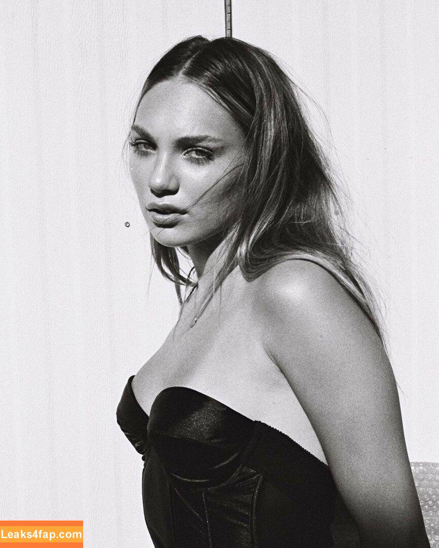 Maddie Ziegler / maddieziegler слитое фото фото #0183