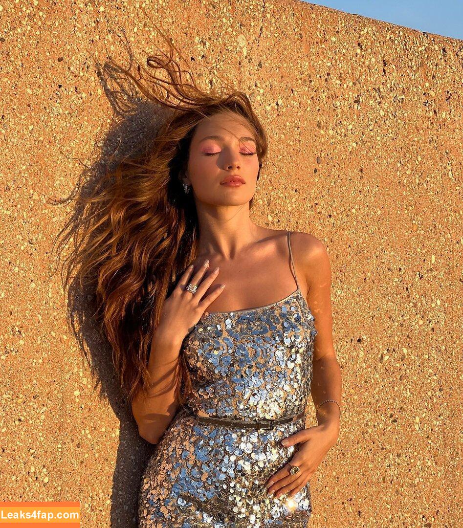 Maddie Ziegler / maddieziegler leaked photo photo #0227