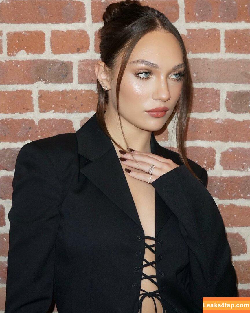 Maddie Ziegler / maddieziegler leaked photo photo #0413