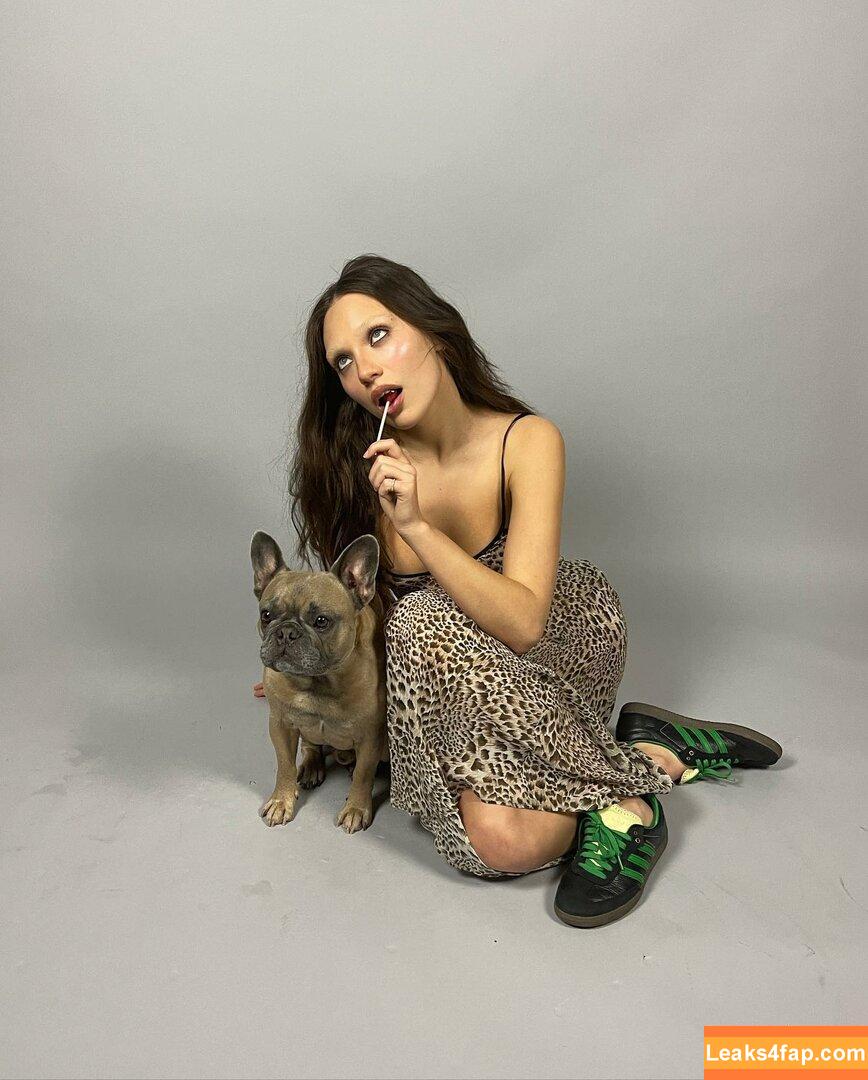 Maddie Ziegler / maddieziegler leaked photo photo #0491