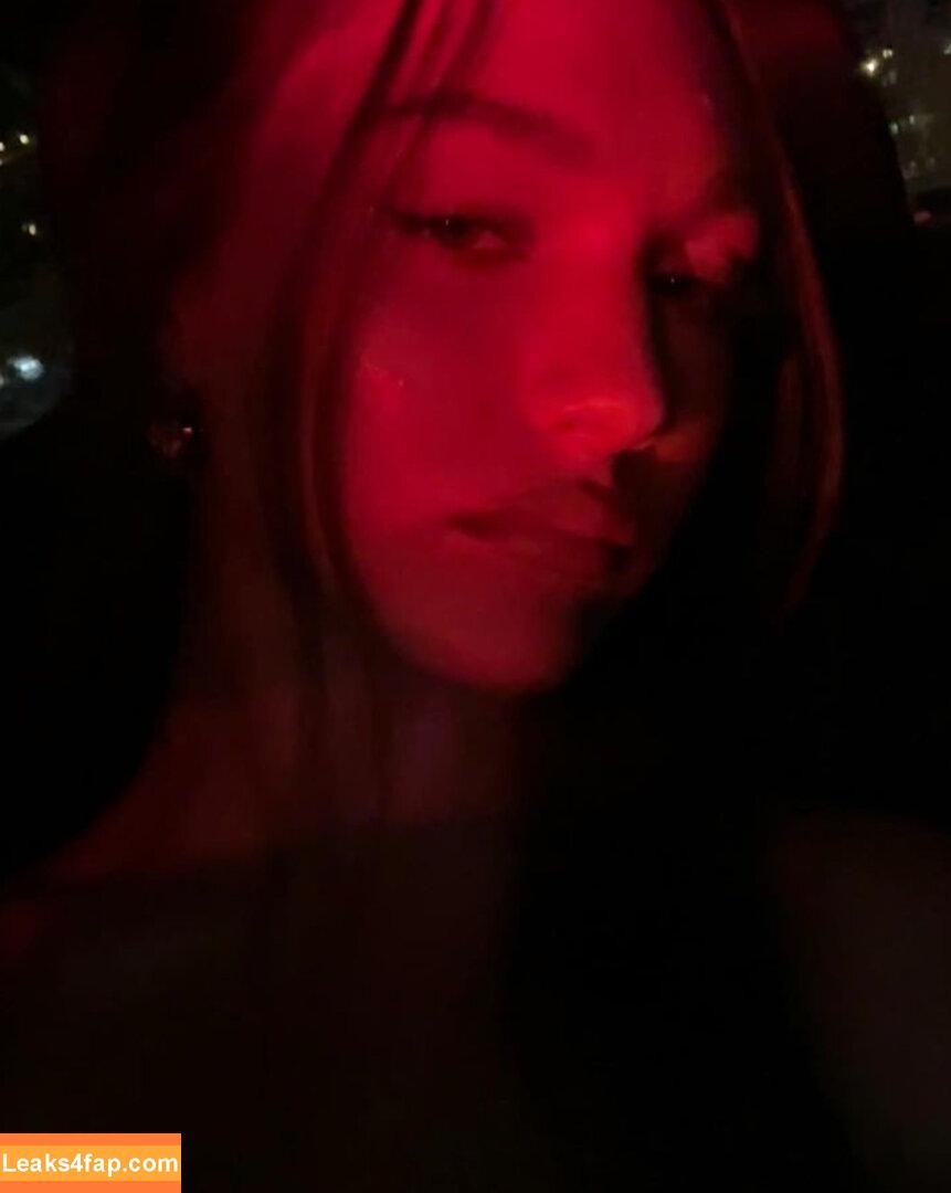 Maddie Ziegler / maddieziegler слитое фото фото #0653