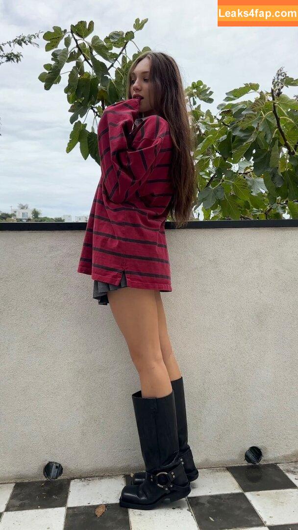 Maddie Ziegler / maddieziegler leaked photo photo #0778