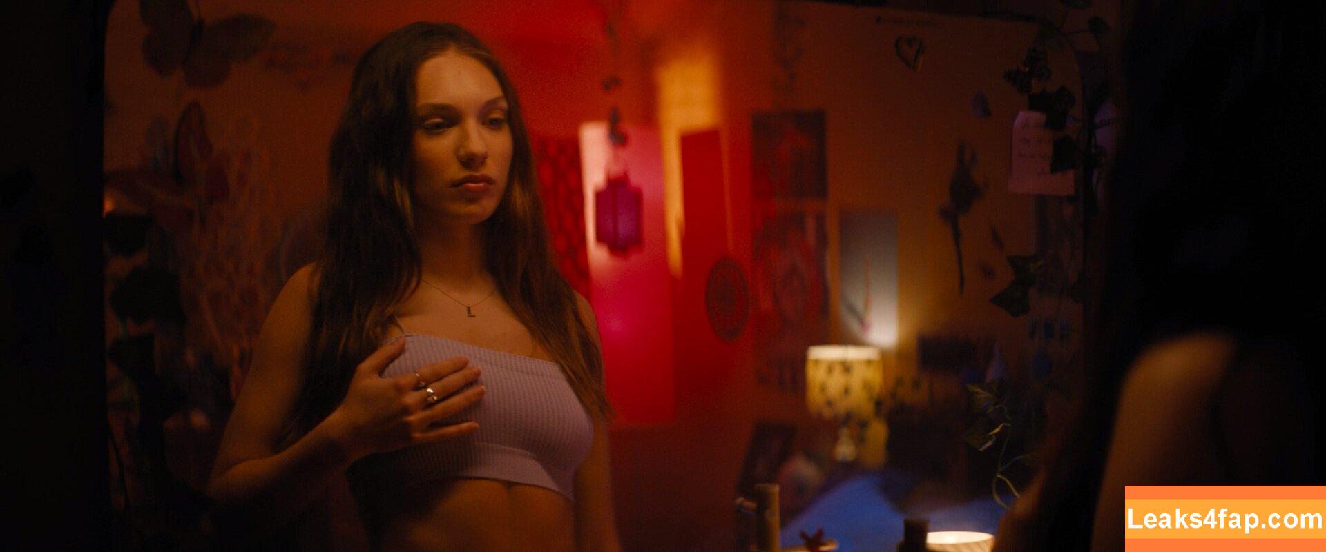 Maddie Ziegler / maddieziegler leaked photo photo #0936