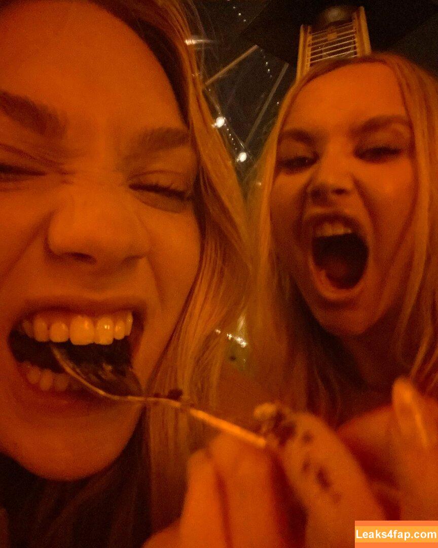 Maddie Ziegler / maddieziegler leaked photo photo #0952