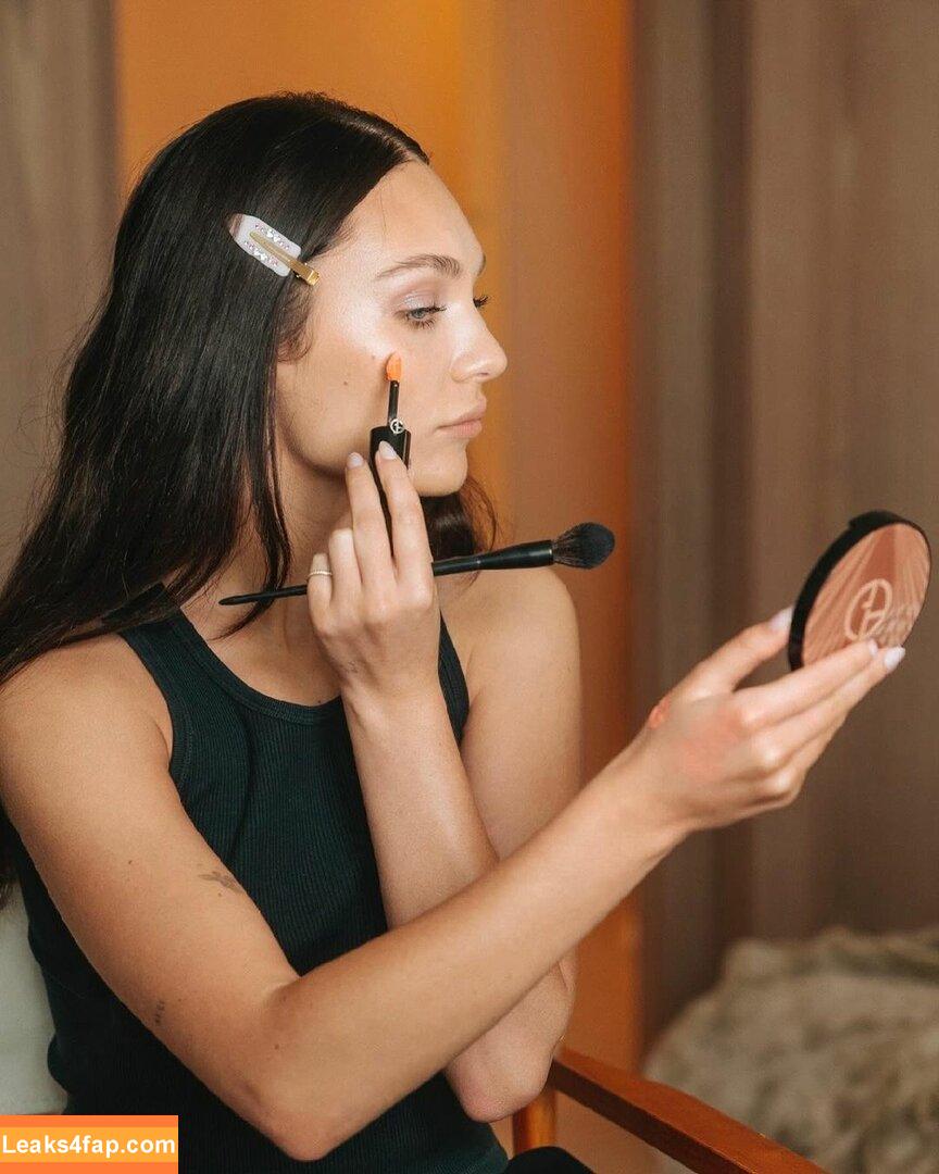 Maddie Ziegler / maddieziegler leaked photo photo #1009