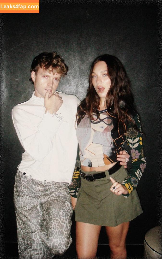Maddie Ziegler / maddieziegler leaked photo photo #1050