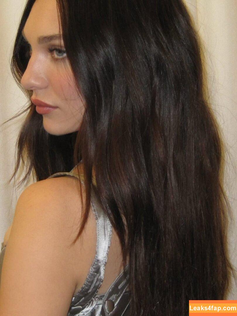 Maddie Ziegler / https: / maddieziegler leaked photo photo #1447