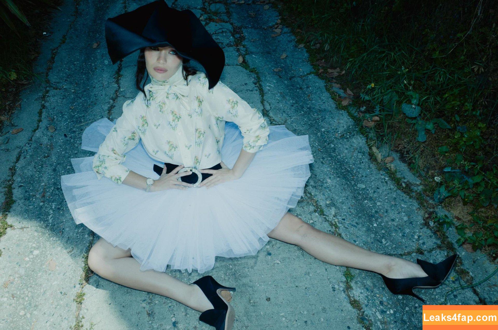 Maddie Ziegler / https: / maddieziegler leaked photo photo #1467