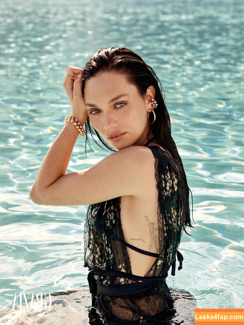 Maddie Ziegler / https: / maddieziegler leaked photo photo #1473