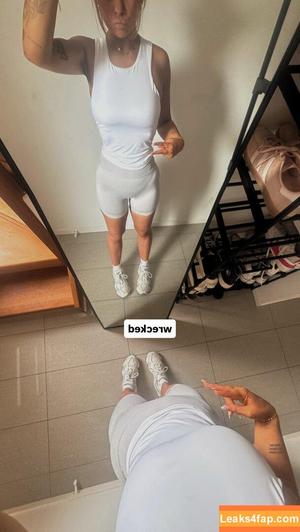 maddiewort_ photo #0067