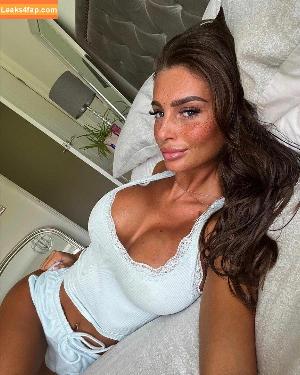 Maddy Cheary photo #0048