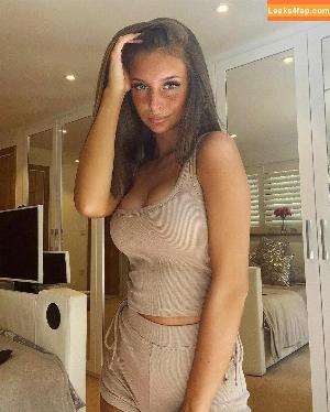 Maddy Cheary photo #0064