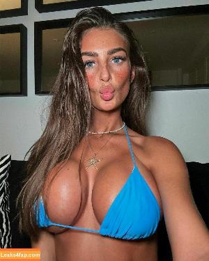 Maddy Cheary photo #0091