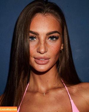 Maddy Cheary photo #0139