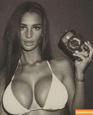 Maddy Cheary photo #0168