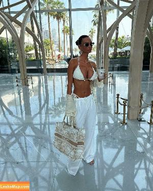Maddy Cheary photo #0290