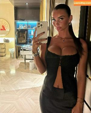 Maddy Cheary photo #0326