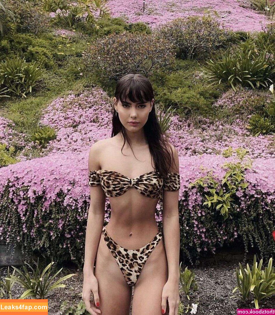 Maddy Crum / Iblowurmind leaked photo photo #0050