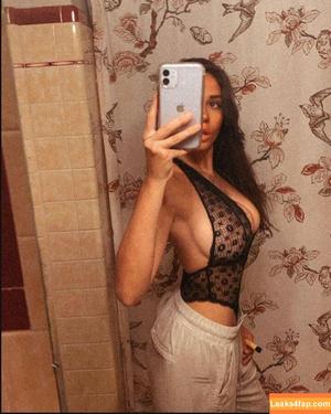 Maddy Mahmoudi photo #0223