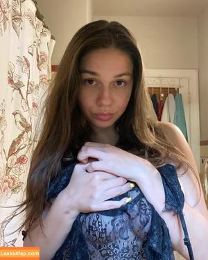 Maddy Mahmoudi photo #0280