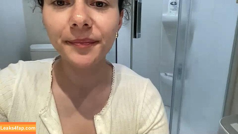 maddyhasyummypussy /  leaked photo photo #0002