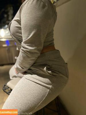 Madeinhello photo #0076