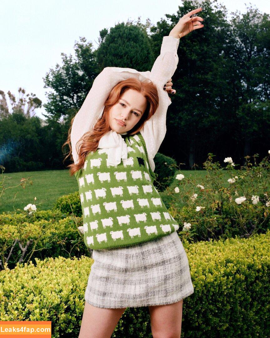 Madelaine Petsch / madelame leaked photo photo #0003