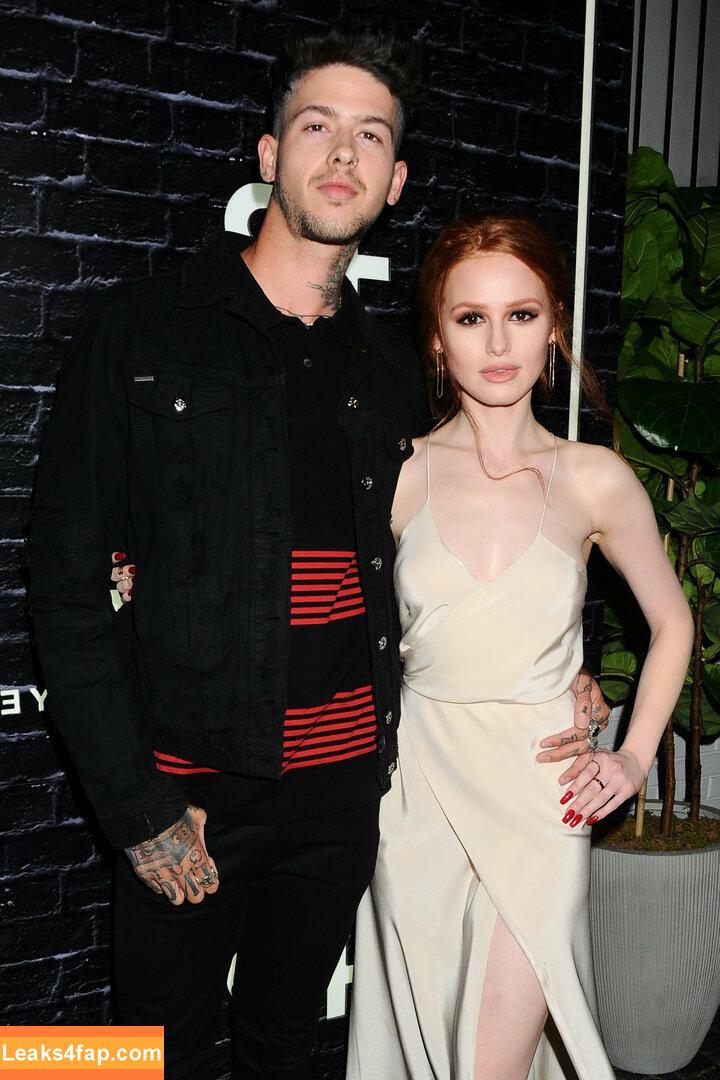 Madelaine Petsch / madelame слитое фото фото #0195