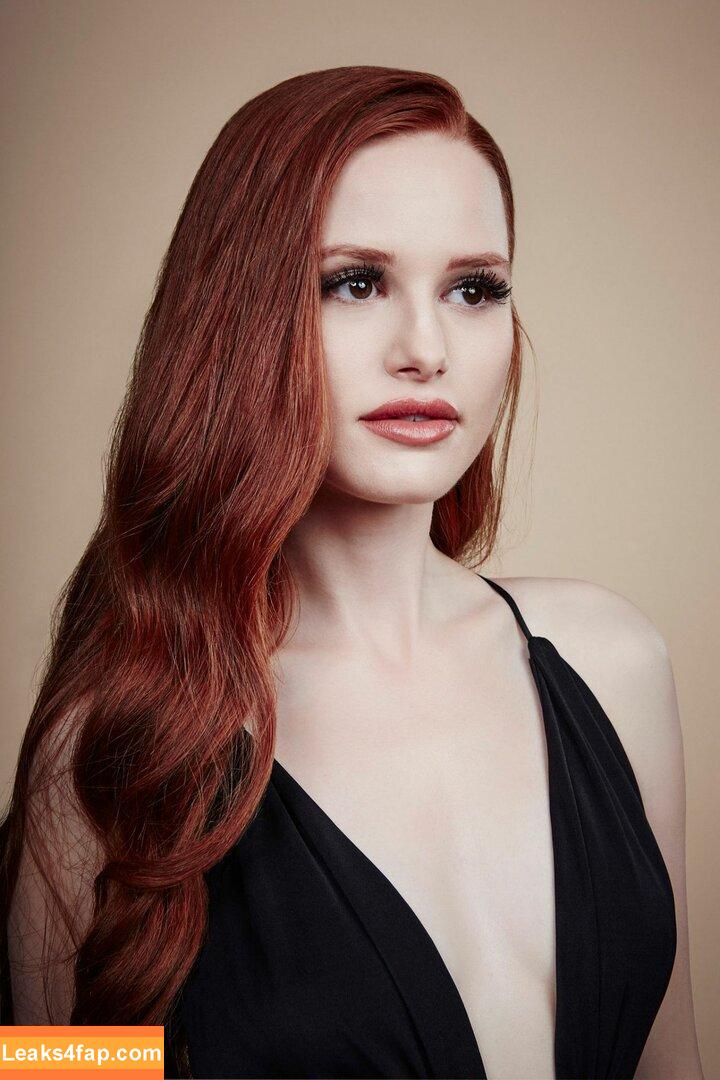Madelaine Petsch / madelame слитое фото фото #0327