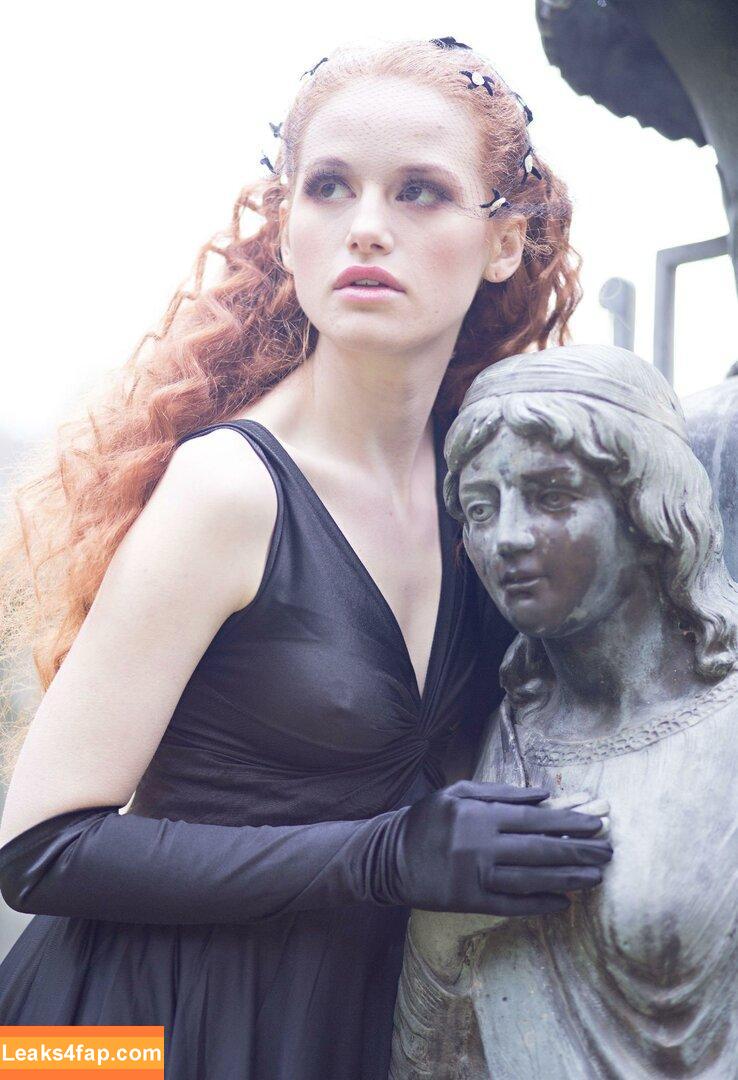 Madelaine Petsch / madelame слитое фото фото #0359