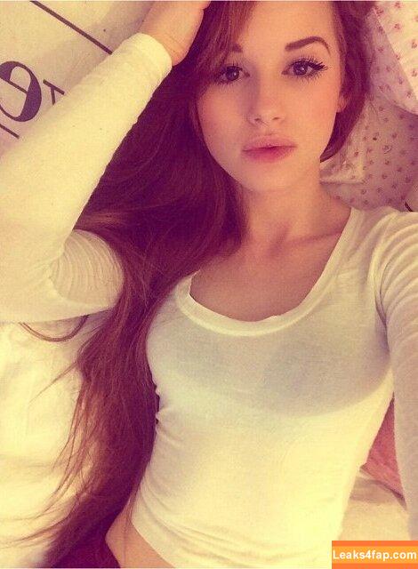 Madelaine Petsch / madelame leaked photo photo #0401
