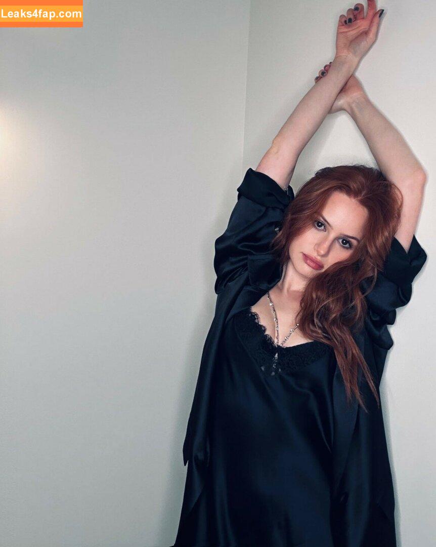 Madelaine Petsch / madelame leaked photo photo #0448