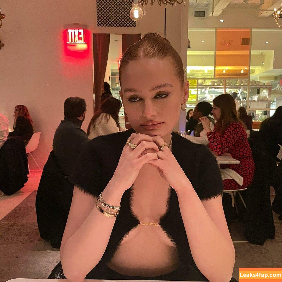 Madelaine Petsch / madelame leaked photo photo #0454