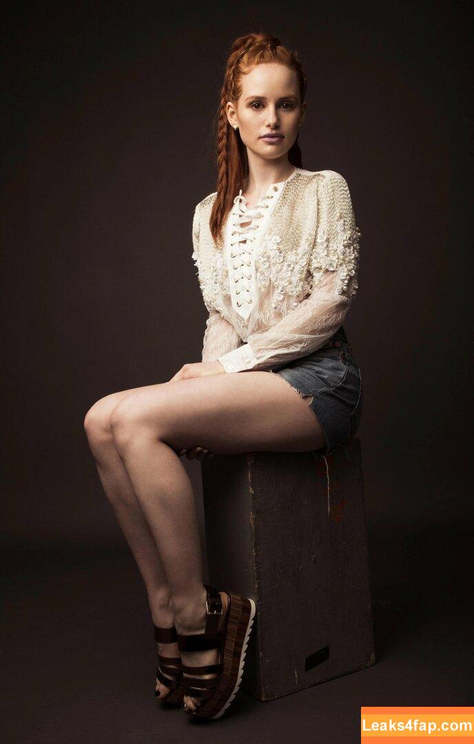 Madelaine Petsch / madelame слитое фото фото #0469