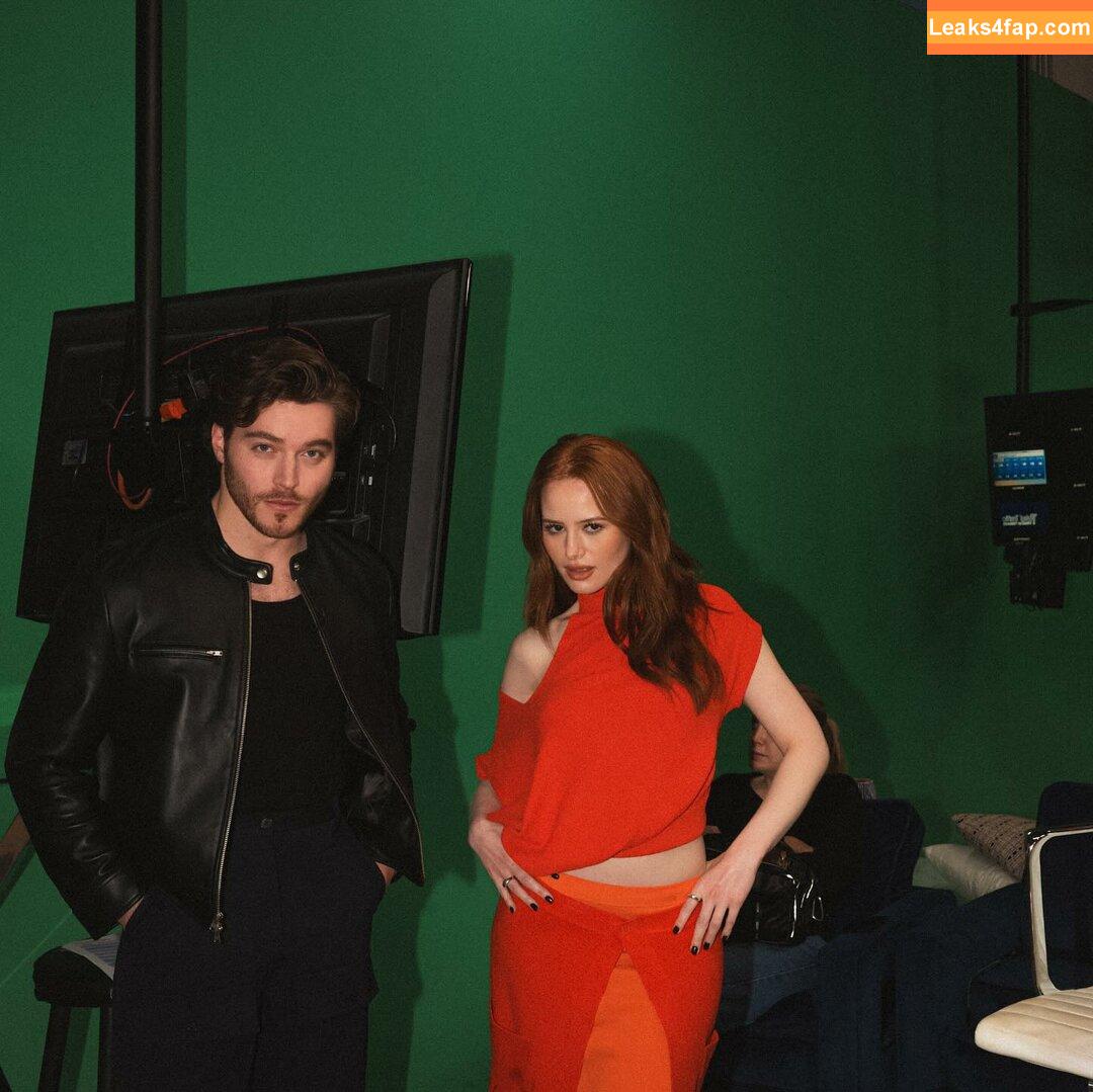 Madelaine Petsch / madelame слитое фото фото #0653