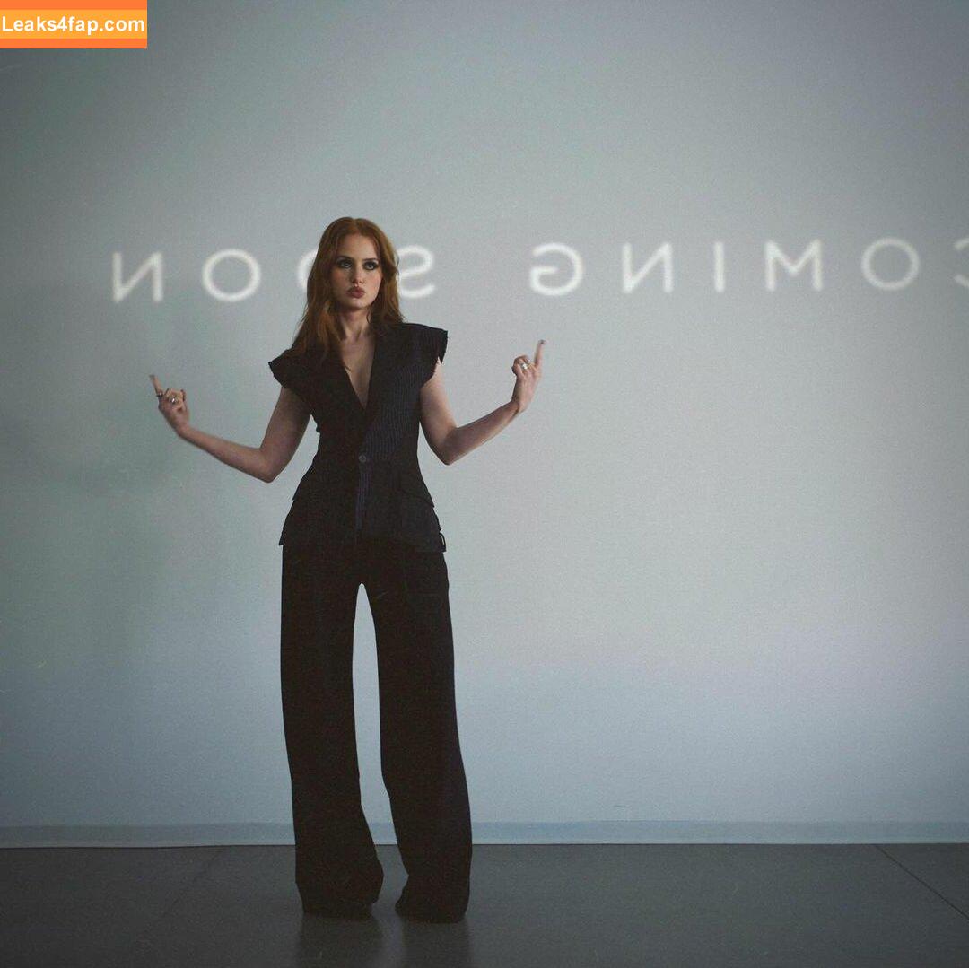 Madelaine Petsch / madelame слитое фото фото #0663