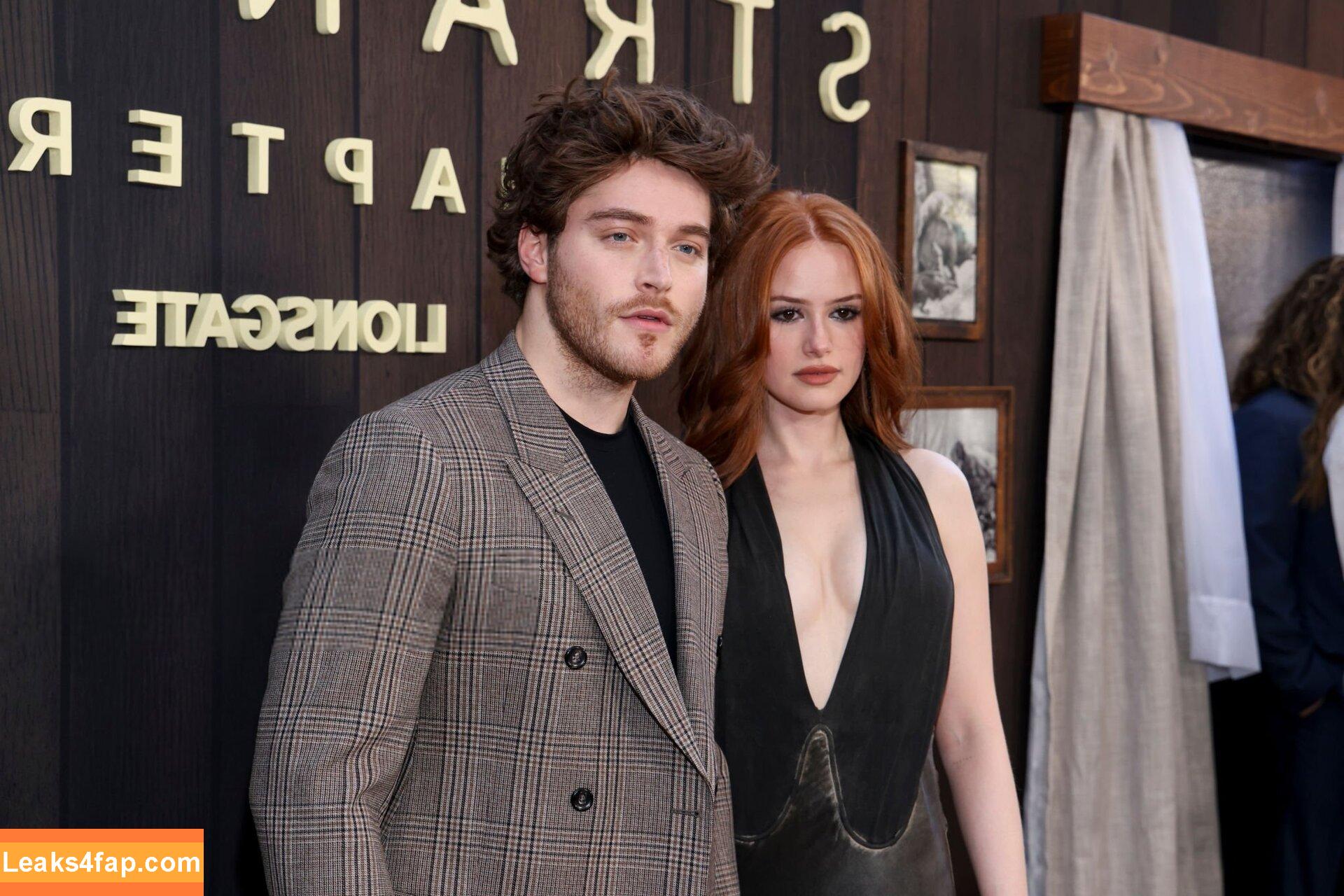 Madelaine Petsch / madelame слитое фото фото #0667